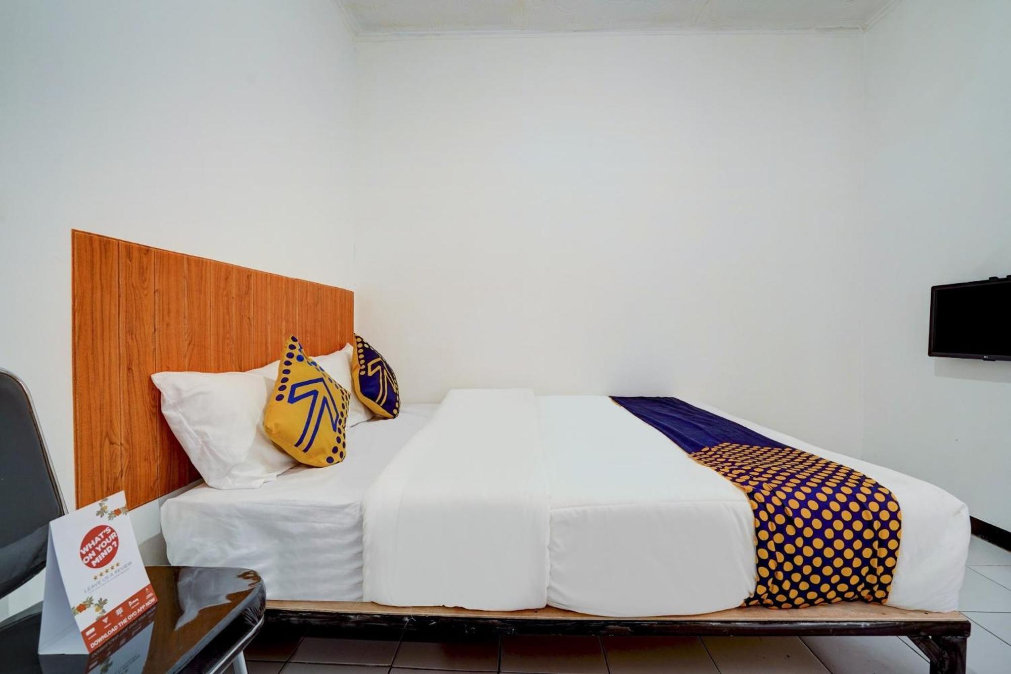 Hotel Spot On 90200 Sabaraya Cileunyi